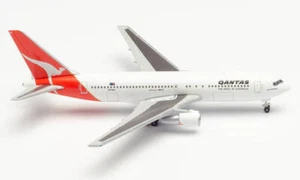 New! Herpa 534383 Qantas Boeing 767-200, reg. VH-EAJ - 1:500 scale diecast model - Picture 1 of 1