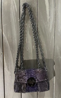 Bolso de Mano Bandolera HENRI BENDEL Púrpura Estampado Serpiente Noche Foto 1 de 4