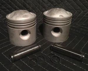 New Pair of +.060 Pistons 61" Harley Davidson Panhead Knucklehead 11224-060 nos - Picture 1 of 2