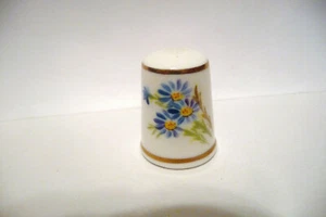 THIMBLE HANDPAINTED FB CHINA ROYAL WORCESTER MICHAELMAS DAISIES P DUNKLEY - Picture 1 of 5