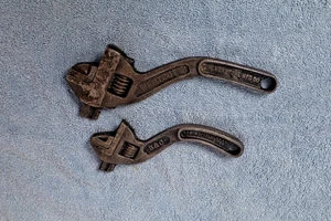 (2) Antique 6" and 8" S-Curved handle ajustable Crescent wrenches - Picture 1 of 4