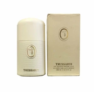 TRUSSARDI 8,3 Unzen weicher parfümierter Badeschaum NEU unvollkommener Karton RAR - Bild 1 von 1