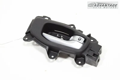 2017-2021 JEEP COMPASS FRONT RIGHT PASSENGER SIDE INTERIOR DOOR HANDLE OEM - Image 1 of 4