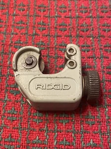 Vintage Ridgid 103 Close Quarter Pipe Tube Cutter 5/8" Mini Midget USA - Picture 1 of 8