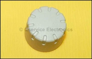 Tektronix Gray ABS Plastic Snap-On Knob ( 17.2mm Diameter ) Ref # Q230243 NEW - Picture 1 of 3
