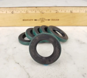 6x CR SKF 7439 Oil Seal - Shaft Bearing Oiler Lot OD 1-1/4" ID 11/16" - Picture 1 of 9