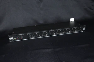 Rane DA 216a Rack Mountable Distribution Amplifier - Picture 1 of 6