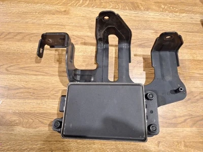 Genuine Kia Unit Assembly Front Rada 99110-D9520 OEM Great Condition! - Image 1 of 4