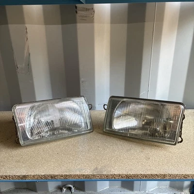 Lámpara de faro para Volkswagen Polo lado izquierdo cercano Hella 1990-1994 RHD Foto 1 de 3