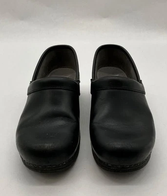 Dansko Womens Work Clogs Sz 39 U.S. 8 Medium Black Leather Slip On Clinic - Image 1 of 4