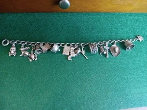 Sterling Silber Wüste Bettelarmband 7 Zoll lang, 16 Charms 41 Gs - Bild 1 von 10