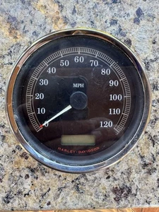 Conjunto de velocímetro Harley-Davidson OEM 67033-08 probado - Imagen 1 de 2