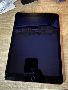 Apple iPad Air 2 16GB, Wi-Fi, 9.7in - Space Grey - Picture 1 of 2