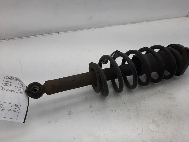 Apoio de suspensão traseiro 08-14 Dodge Avenger 5272613AK - Imagem 1 de 4