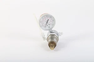 USG HPLC501-125-4F-4F Compressed Gas Regulator Gauge - Picture 1 of 3