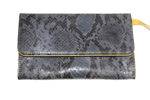 Cartera de piel de oveja BODEN azul estampado de piel de serpiente interior amarillo cierre a presión - Imagen 1 de 7