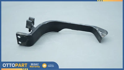 Soporte de parachoques delantero derecho Pontiac Solstice 2006-2010 25791143 15286232 OEM Foto 1 de 4