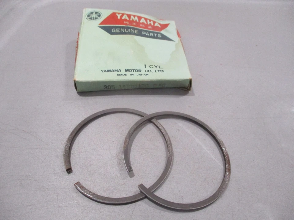 Juego de anillos de pistón NOS Yamaha OEM 0,50 LT2 LT2M LT3 LTMX YL2C 305-11601-20 Foto 1 de 1