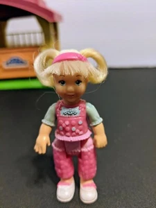 Fisher-Price Loving Family Dollhouse Blonde Girl Sister Toddler Pink Shirt Pants - Picture 1 of 2
