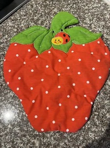 Strawberry Shortcake Decor Fabric Berry w/ Ladybug Handmade - Imagen 1 de 8