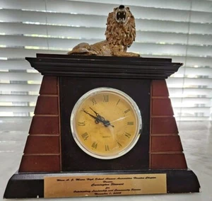 Vintage Wood Mantle Clock, Need Battery Change  - Picture 1 of 13