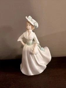 Estatuilla de porcelana Royal Doulton "Margaret" HN 3496 modelada por Peggy Davies - Imagen 1 de 6