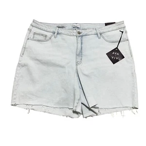 Ava & Viv NWT Women's Plus Size 22 Light Wash High-Rise Bermuda Jean Shorts - Picture 1 of 9