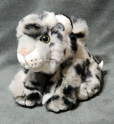 K & M Toys Black Gray White Cheetah Plush Cub Snow Leopard Cat 5” Green Eye 2004 - Image 1 of 4