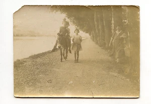 Enfants sur âne long du canal - photo ancienne an. 1921 - Picture 1 of 1