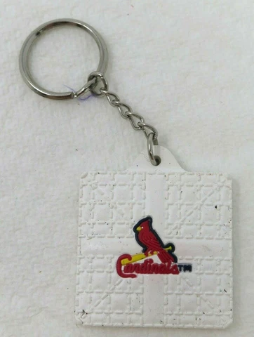 Keychain St. Louis Cardinals Baseball Base Backpack Vintage Schutt Sports Cover