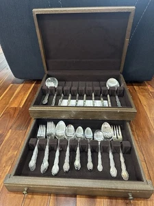 1881 Rogers Oneida Ltd Mid-Century 1959 Flirt Set di posate 56 pezzi per 8 - Foto 1 di 15