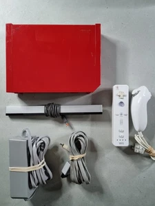 Consola Nintendo Wii Roja RVL-001 Compatible con Gamecube con Mandos y Cables - Imagen 1 de 6