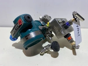 Yokagawa pressure transmitter druktransmitter met manifold - Picture 1 of 5
