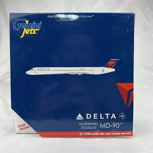 1:400 McDonnell Douglas MD-90 Delta Airlines  Gemini Jets GJDAL345 - Picture 1 of 15