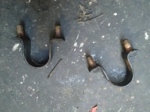 VW Golf 1 convertible 2h stabiliser retaining clips clamp - Picture 1 of 1