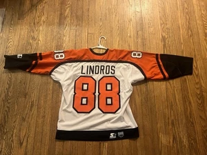 RARA CAMISETA VINTAGE ERIC LINDROS Starter PHILADELPHIA FLYERS para hombre cosida XL - Imagen 1 de 15