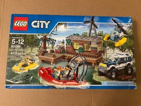 LEGO CITY: Crooks' Hideout (60068)-Brand New In Factory Sealed Box