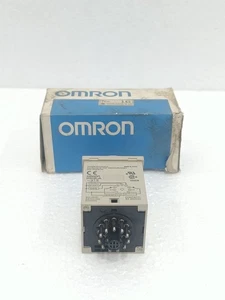 OMRON H3CR-A TIMER ANALOGICO STATO SOLIDO 24V AC/DC 5A 250VAC CON SCATOLA–NUOVO VECCHIO MAGAZZINO - Foto 1 di 11