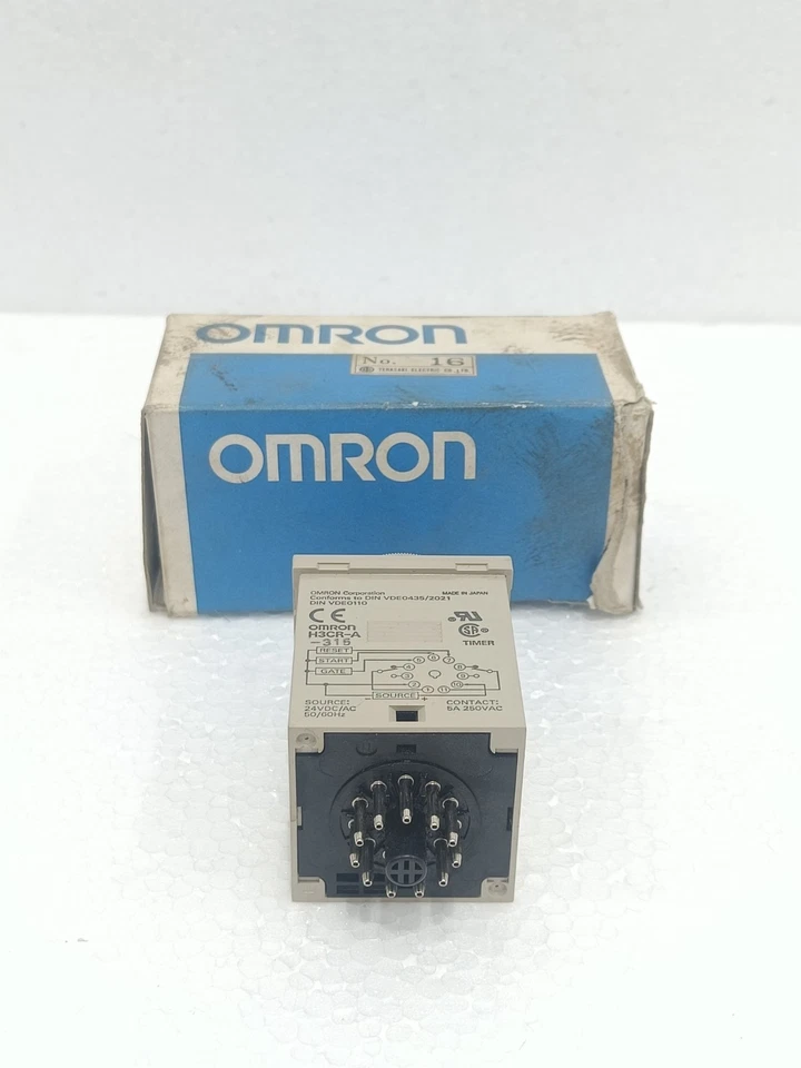 OMRON H3CR-A SOLID STATE ANALOG TIMER 24V AC/DC 5A 250VAC WITH BOX–NEW OLD STOCK - Image 1 of 4