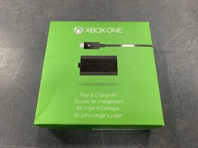 Nuevo ~ Microsoft Oficial XBOX ONE Juego y Carga Kit Nuevo y Precintado Modelo # 1727 Foto 1 de 4