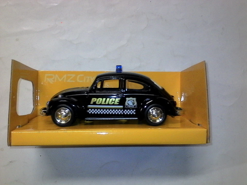 Maggiolino Volkswagen Beetle RMZ City 1 32 gialla