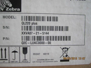 Zebra QL 220 Plus Mobile Thermal Printer Wireless 802.11  Q2C-LUCK0000-00 in Box - Picture 1 of 3