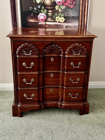Chippendale Design Block Front Dresser Chest of Drawers Cover