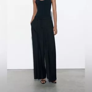 Zara High Waist Bund Bundfaltenhose weites Bein Hose schwarz Größe L - Bild 1 von 9
