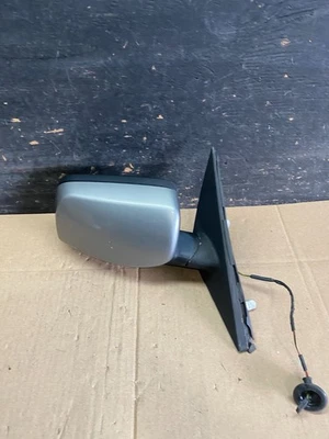 2004 - 2006 BMW 5-Series 525i 530i Right Passenger Door View Mirror R5158 DG - Image 1 of 4