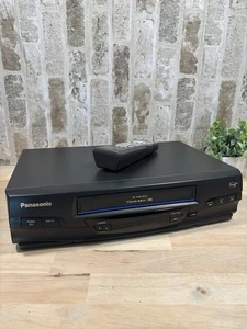 ⭐️Panasonic PV-V4020⭐️4-Head Omnivision Blue Line VCR⭐️With Remote⭐️Working⭐️ - Picture 1 of 12