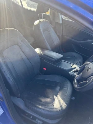 KIA OPTIMA TF 01/2011-09/2013 LEFT FRONT SEAT LEATHER PLATINUM - image 1 of 4