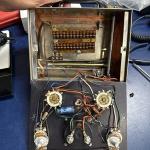 ECI Port A Lab for Radio Testing, with antenna Port-A-Lab. PARTS - Photo 1/11