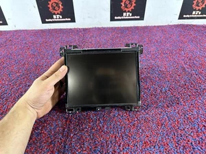 DODGE CHALLENGER R/T SCAT PACK 15-16 OEM MULTI MEDIA RADIO NAVI DISPLAY SCREEN - Picture 1 of 4