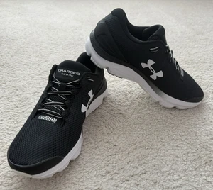 Neu Under Armour Charged Gemini schwarze Damenschuhe Größe 9 - Bild 1 von 14